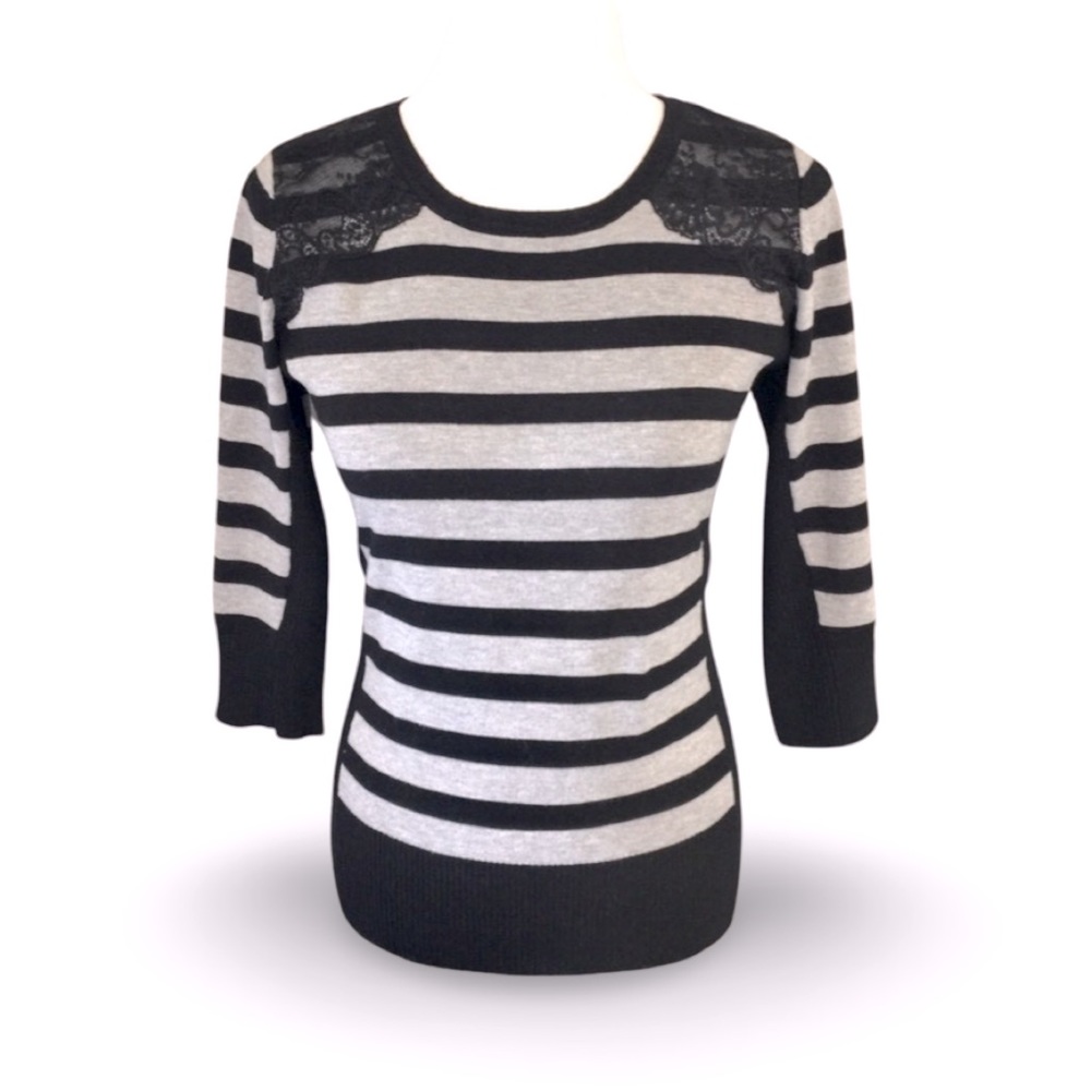A. Byer▪️3/4 Sleeve Striped Sweater